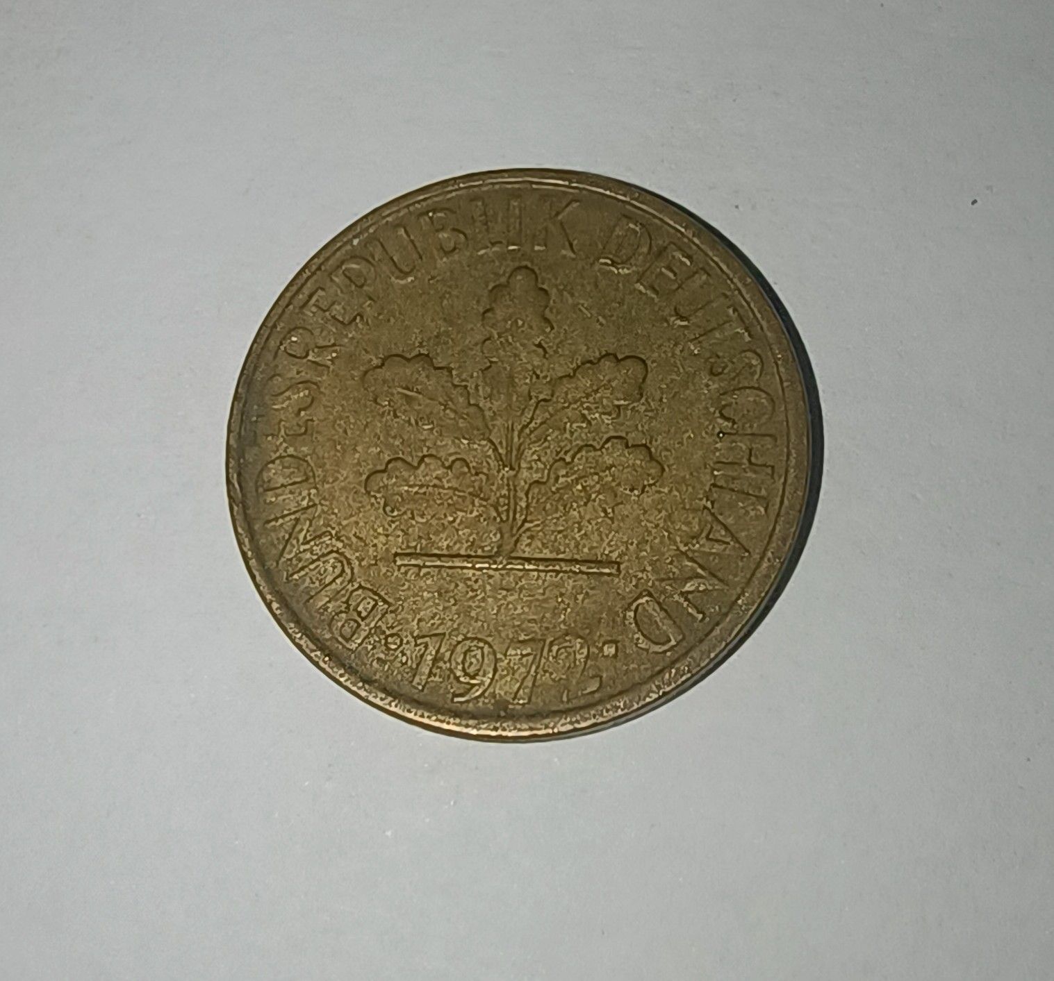 1000374647